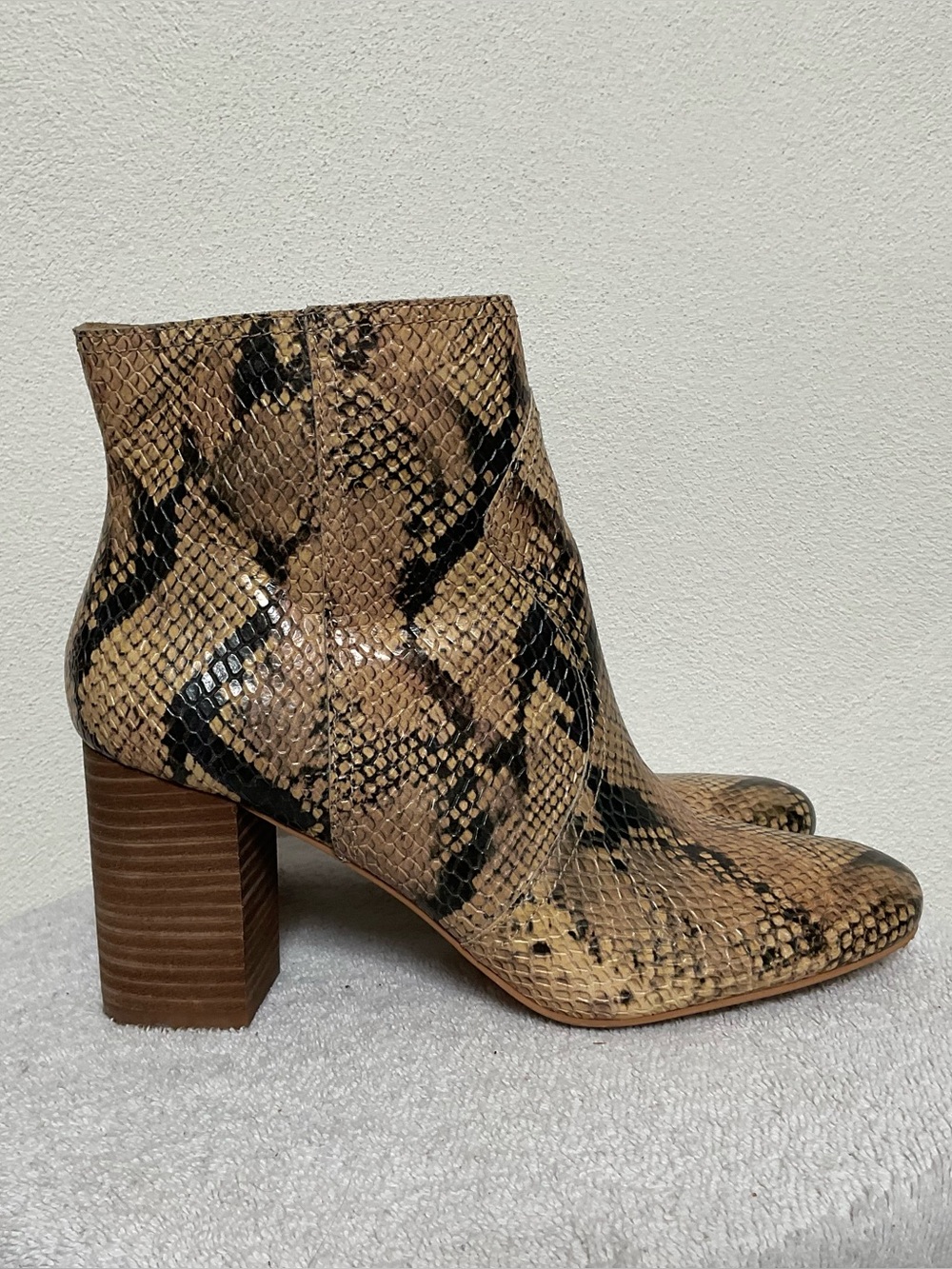 Lucky Sheirin Tan Black Snakeskin Leather Ankle Boots Chunky Block Heel Size 8.5